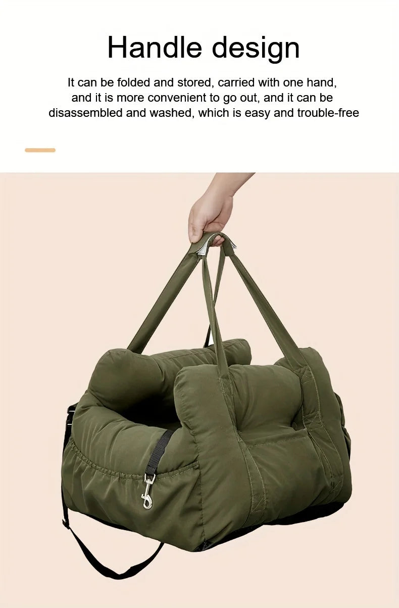 La cama de asiento para perros pequeños The Fur Secure con cinturón de seguridad