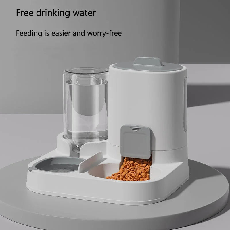 El cuenco 2 en 1 para comida y agua de mascotas Fur